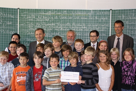 Spendenübergabe an das Katholische Freie Gymnasium Abtsgmünd